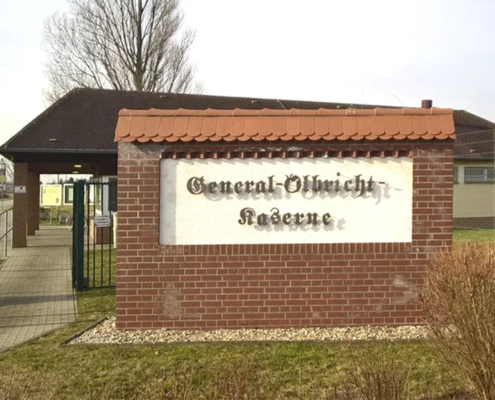 Einfahrtsbereich in das Gelände