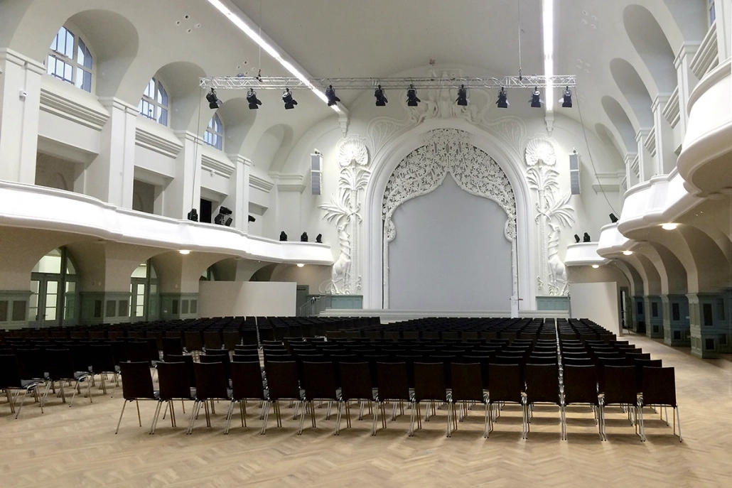 KONGRESSHALLE AM ZOO - B-Plan GmbH & Co. KG - b-pLan-gmbh-leipzig venue-kongresshalle-zoo-leipzig-KONGRESSHALLE AM ZOO - B-Plan GmbH & Co. KG